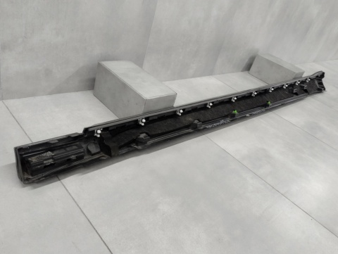Listwa progowa prawa Audi A8 S8 Sline D5 4N0 LIFT 21-