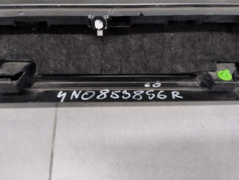 Listwa progowa prawa Audi A8 S8 Sline D5 4N0 LIFT 21-