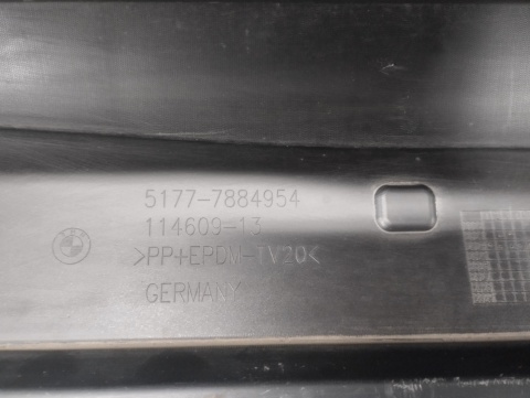 Listwa progowa prawa BMW IX2 ix 2 U10 M Pakiet 23-