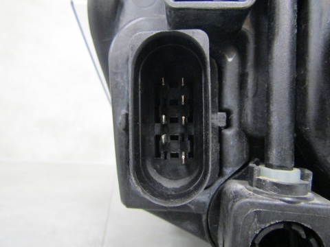 Lampa przód Volkswagen POLO 2G ZWYKŁA 17-21 LH LEWA 2G1941005