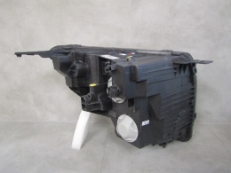 Lampa przód Ford Transit Courier MK3 ZWYKŁA LH LEWA 24- R2X6 13W030