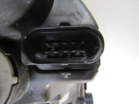 LAMPA PRZÓD SEAT TOLEDO 4 IV ZWYKŁA 12-15 RH PRAWA 90037322044890