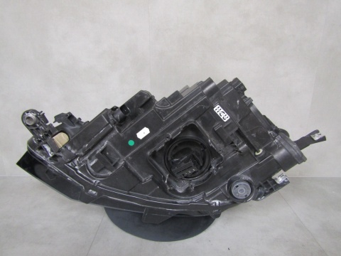 LAMPA VOLKSWAGEN T-CROSS RH PRAWA FULL LED 16- 2GM941035 B