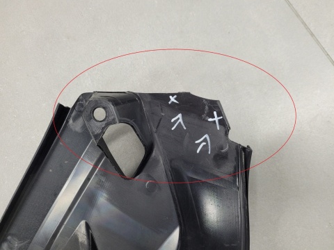 Osłona maskownica pasa przedniego komory silnika BMW 8 G14 G15 G16 18-