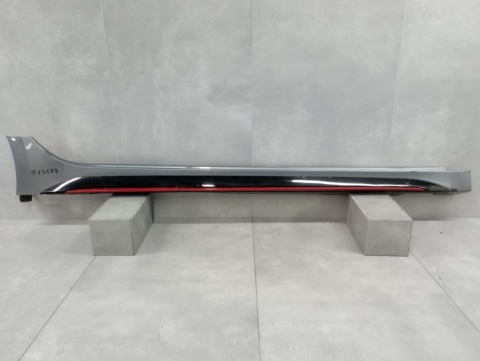 Listwa progowa prawa Kia Proceed 3 GT Line 19-