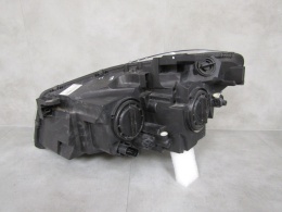 Lampa przód Mercedes CLA W117 LIFT ZWYKŁA 16-19 RH PRAWA A1178200461