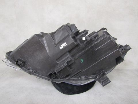 Lampa przód Mercedes CLA W117 LIFT ZWYKŁA 16-19 RH PRAWA A1178200461