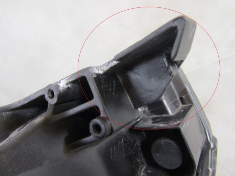 Lampa przód Toyota Avensis T27 ZWYKŁA SOCZEWKA 09-11 RH PRAWA