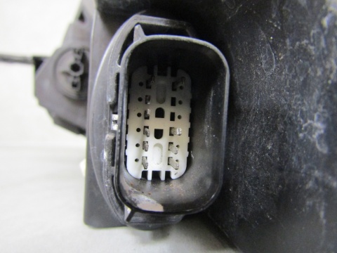 LAMPA PRZÓD FORD FIESTA MK8 VIII 17-21 ZWYKŁA RH PRAWA H1BB-13W029-AD