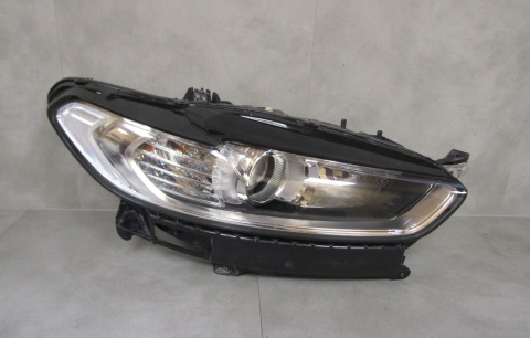 LAMPA PRZÓD FORD MONDEO MK5 ZWYKŁA SOCZEWKA RH 14-19 DS73-13W029-AE
