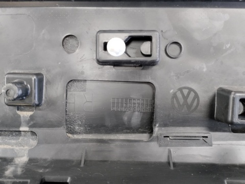 Listwa drzwi drzwiowa prawa przód przedni prawy VW TOUAREG III 3 18-26