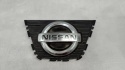 Znaczek emblemat logo grill przód NISSAN QASHQAI I J10 LIFT 09-