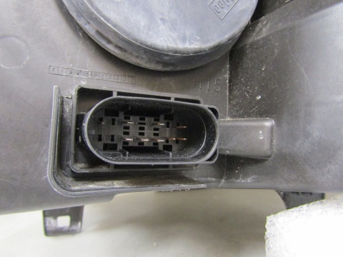 LAMPA PRZÓD MERCEDES SPRINTER W910 W907 ZWYKŁA 18- RH A9109060100