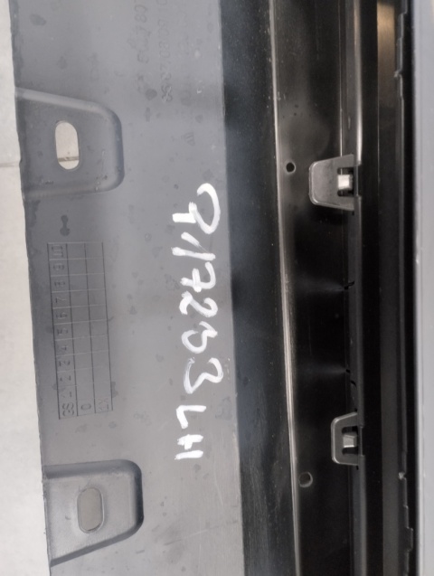 Listwa progowa lewa BMW 1 F40 M Pakiet 19-