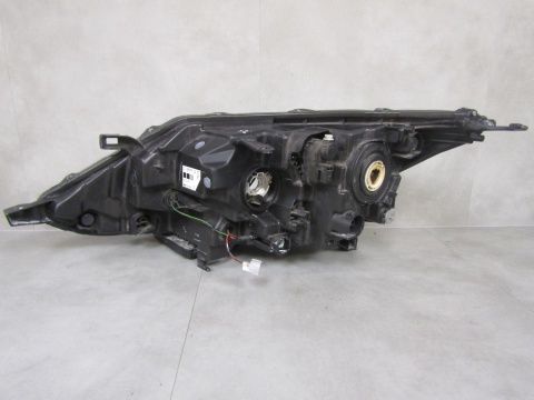 LAMPA PRZÓD NISSAN QASHQAI J11 ZWYKŁA SOCZEWKA Z LED RH PRAWA 13-17 100-18013