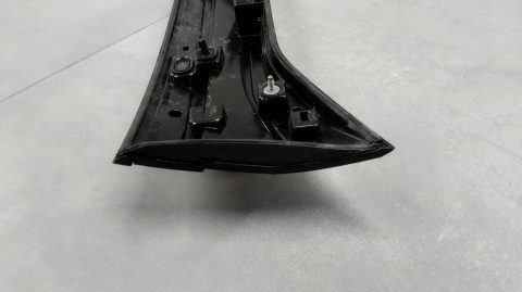 BLENDA TYLNA LAMPA KLAPY VW T-CROSS 2GM 2GM827577