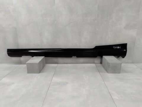 Listwa progowa lewa Ford Fiesta MK8 ST 3D 18-