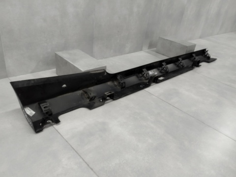 Listwa progowa lewa Ford Fiesta MK8 ST 3D 18-