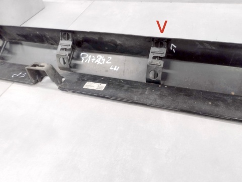 Listwa progowa lewa Ford Fiesta MK8 ST 3D 18-