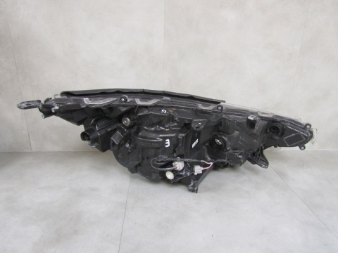 LAMPA PRZÓD TOYOTA RAV4 IV 5 V LED 19-21 LH LEWA