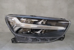 LAMPA PRZÓD PRAWY RH FULL LED VOLVO XC40 17-22 31655632