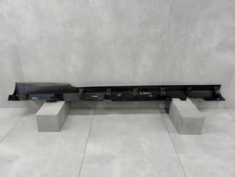 Listwa progowa lewa Ford Fiesta MK8 ST 3D 18-