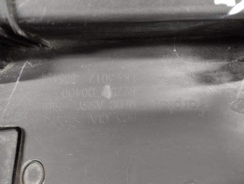 Listwa progowa prawa Hyundai BAYON 21- 87751-Q0400