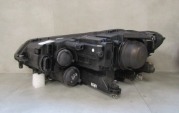 LAMPA PRAWA VOLKSWAGEN TOURAN III 3 15- RH 5TB941006A