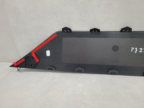Nakładka osłona listwa zaślepka zderzaka tył tylna Seat Leon Cupra 3 III 5F0 Lift HB 17-20