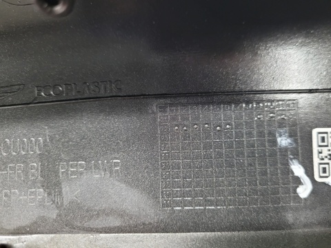 Spoiler dokładka zderzaka przód przednia Genesis GV60 21-