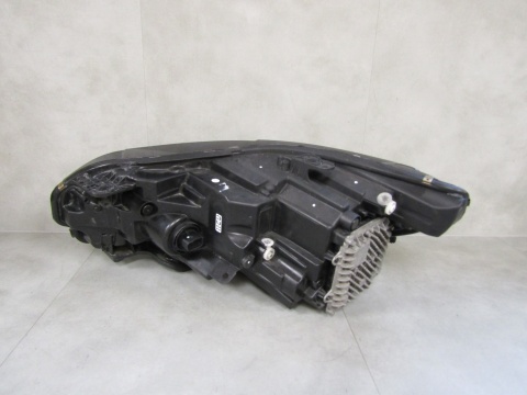 LAMPA PRZÓD JEEP CHEROKEE KL PERFORMANCE LED KANADA 14- RH PRAWA
