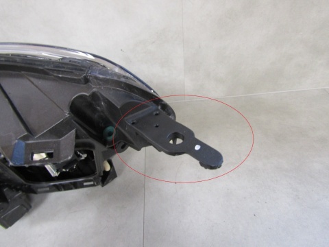 LAMPA PRZÓD CITROEN JUMPY III 3 16-23 VIVARO ZWYKŁA 19-23 RH PRAWA VARROC
