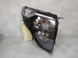 Lampa przód Ford Transit Courier MK3 ZWYKŁA 23- RH PRAWA R2X6 13E014 AE