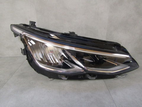 LAMPA PRZÓD VOLKSWAGEN VW GOLF 8 VIII LED 19-24 RH PRAWA 5H1941006C