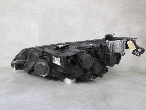 LAMPA PRZÓD VOLKSWAGEN VW GOLF 8 VIII LED 19-24 RH PRAWA 5H1941006C