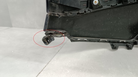 Zderzak przód przedni XPENG G9 22-