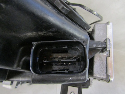 LAMPA PRZÓD BMW 7 F01 F02 KSENON SKRĘTNY 08-12 LH LEWA 7182149