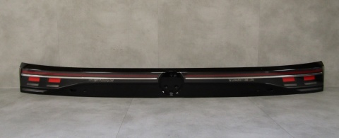 BLENDA LAMPA TYLNA ŚRODKOWA W KLAPĘ Volkswagen PASSAT B9 24- 3J0945303