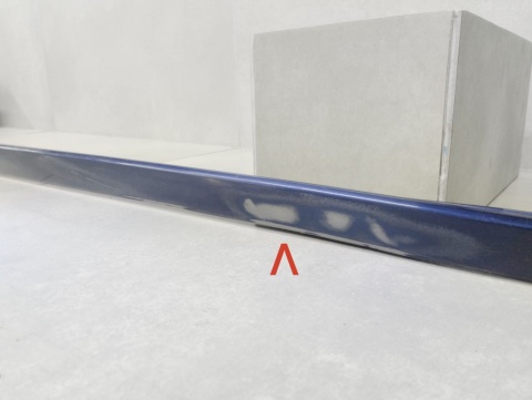 Listwa progowa prawa Audi A4 B9 8W0 S-Line 19 Lift