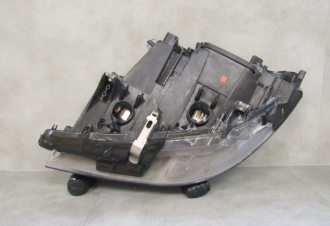 Lampa przód BMW 5 F10 F11 KSENON SKRĘTNY 10-13 RH PRAWA 727190808