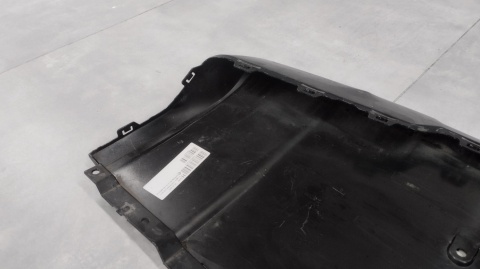 Dyfuzor spoiler dokładka zderzaka tył tylny tylna PORSCHE TAYCAN 9J0