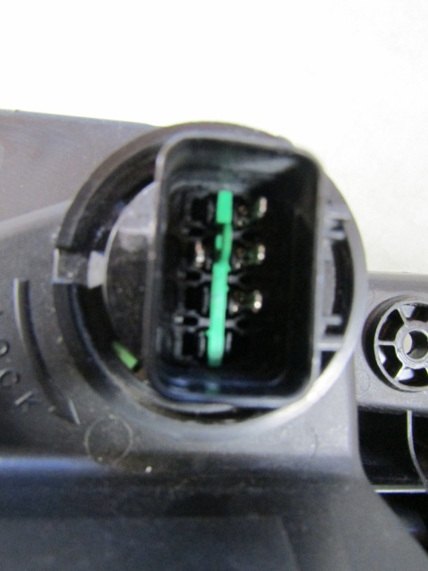 Lampa halogen przód Kia Soul 3 III LED DRL 18-22 RH PRAWA 92202-J2