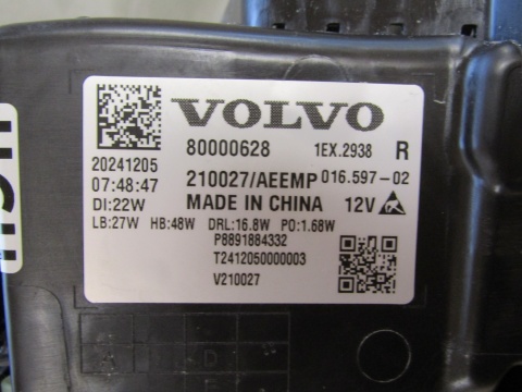LAMPA PRZÓD LAMPA PRZÓD VOLVO EX30 EX-30 FULL LED 23- RH PRAWA 80000628