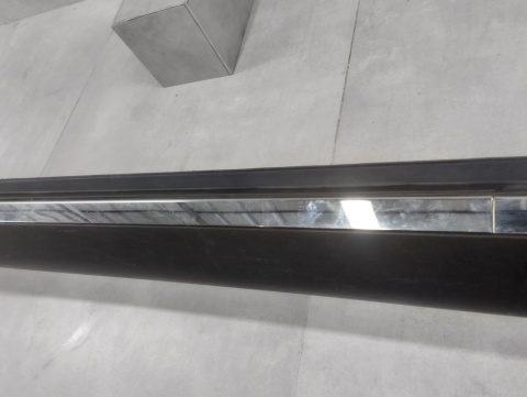 Listwa progowa lewa Ssangyong Rexton Y-290 12-17