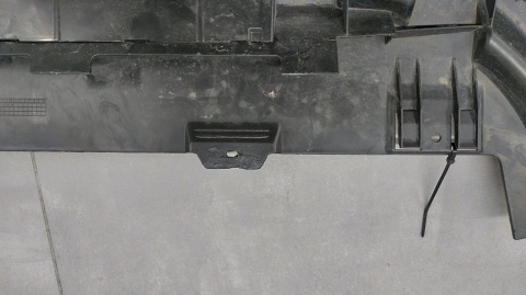 Osłona plyta podłoga pod zderzak przód Mercedes Vito W447 447 Lift 24-