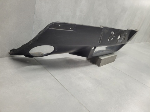 Dyfuzor dokładka zderzaka spoiler tył Aston Martin Vantage V12 V8