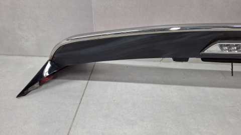 Spoiler lotka daszek klapy tył Peugeot 2008 1 13-16