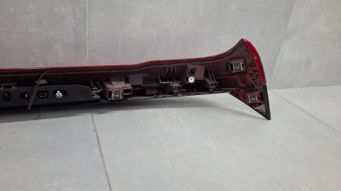 Spoiler lotka daszek klapy tył Peugeot 2008 1 13-16
