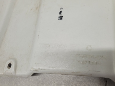 Dyfuzor dokładka zderzaka spoiler tył Volvo XC60 08-12