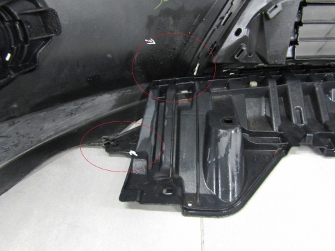 Zderzak przód przedni Toyota Auris 2 II 12-15 (+podłoga)